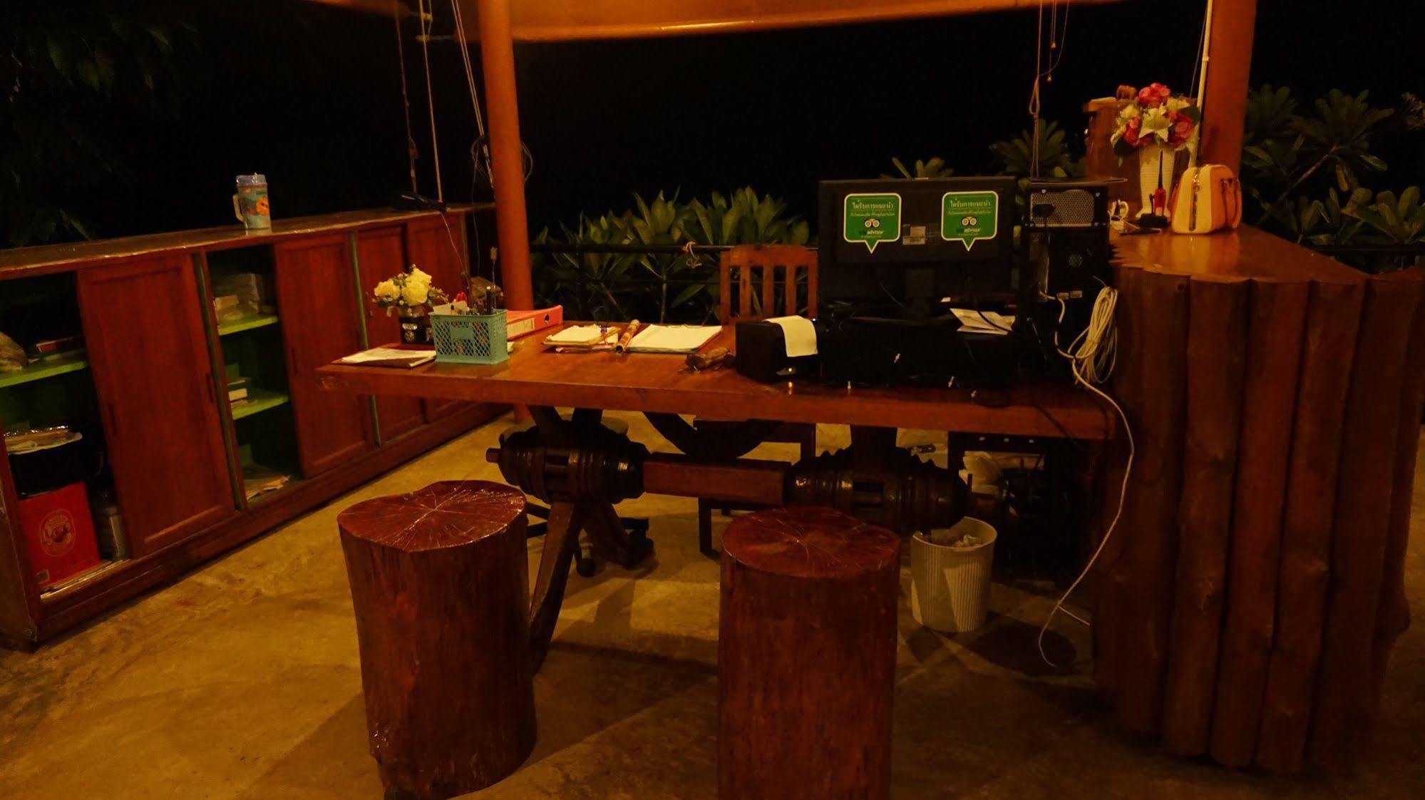 Khun Mai Baan Suan Resort Mae Ai Bagian luar foto